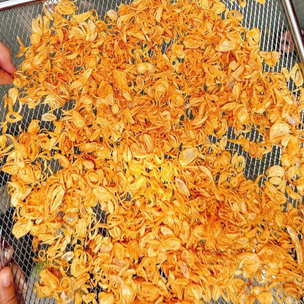 Hành phi va ruốc bông